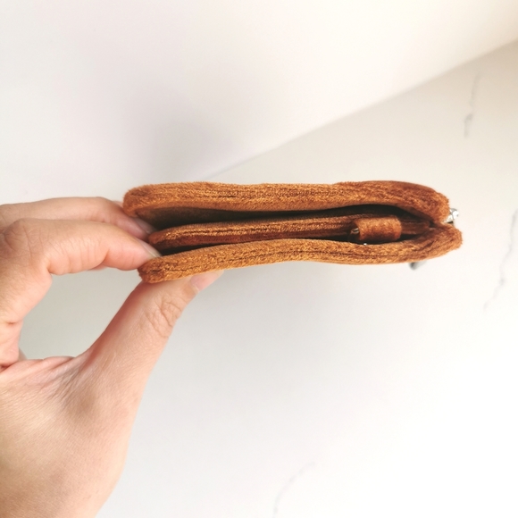 Urban Outfitters Suede Clutch/Wallet - Picture 3 of 6
